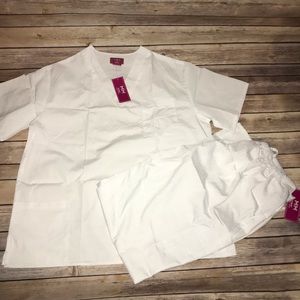 WHITE SCRUBS SET SIZE MEDIUM, fits like large